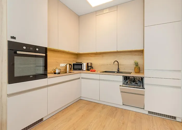 Słoneczny Balkon Z Parkingiem By Renters *