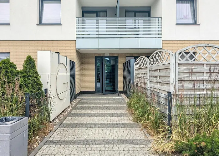 Sloneczny Balkon Z Parkingiem By Renters Daire Gdansk